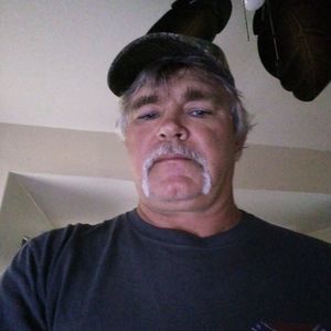 Meet your Posher, Carl